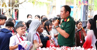 Một thành phố ở Việt Nam đang làm điều chưa từng có: Cuộc hợp lực quy mô lớn vì 1.700 trẻ em vùng cao