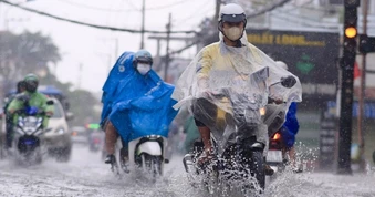 Mưa dông ở TPHCM và Nam Bộ có xu hướng gia tăng
