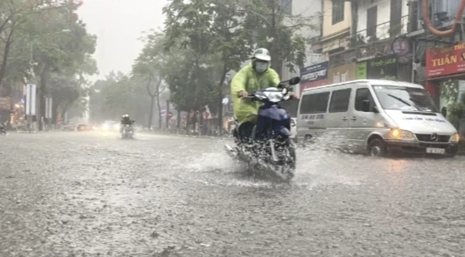 Mưa lớn cấp tập sau nắng nóng, 18 tỉnh, thành sẵn sàng ứng phó Mưa lớn cấp tập sau nắng nóng, 18 tỉnh, thành sẵn sàng ứng phó