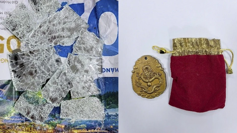 Mua 'thiên thạch' niêm phong trong két sắt, người phụ nữ Hà Nội mất 11 tỷ đồng Mua 'thiên thạch' niêm phong trong két sắt, người phụ nữ Hà Nội mất 11 tỷ đồng