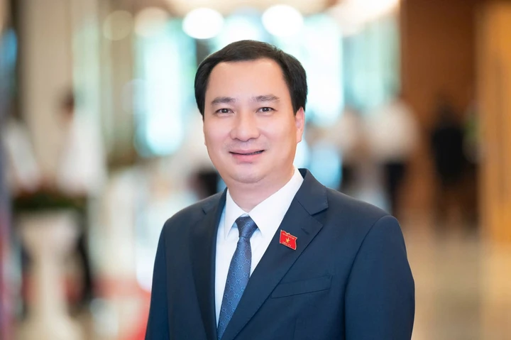 Muốn chặn 'giang hồ mạng', phải cắt cơ chế 'biến tai tiếng thành tiền' Muốn chặn 'giang hồ mạng', phải cắt cơ chế 'biến tai tiếng thành tiền'