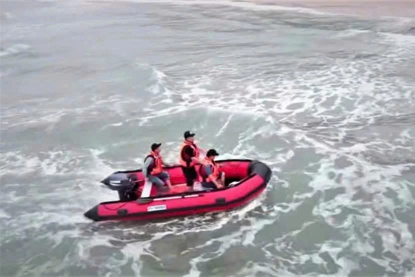 Nam kỹ sư 30 tuổi mất tích ở Hà Tĩnh, hàng trăm người tìm kiếm chưa có kết quả Nam kỹ sư 30 tuổi mất tích ở Hà Tĩnh, hàng trăm người tìm kiếm chưa có kết quả