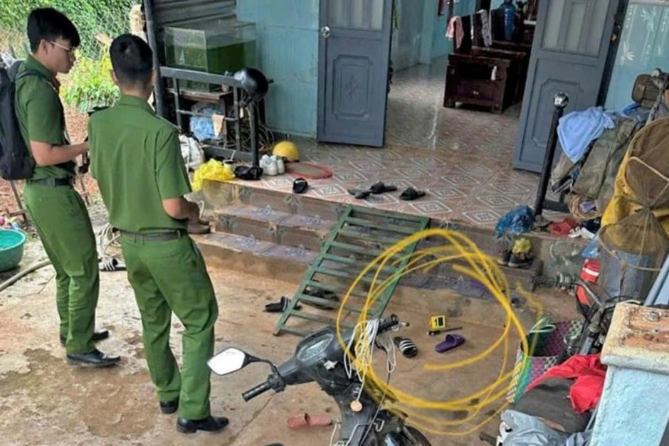 Nam thanh niên tử vong sau tiếng nổ tại nhà ở Lâm Đồng Nam thanh niên tử vong sau tiếng nổ tại nhà ở Lâm Đồng