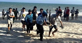 Nam thiếu niên tử vong khi tắm biển Mũi Né