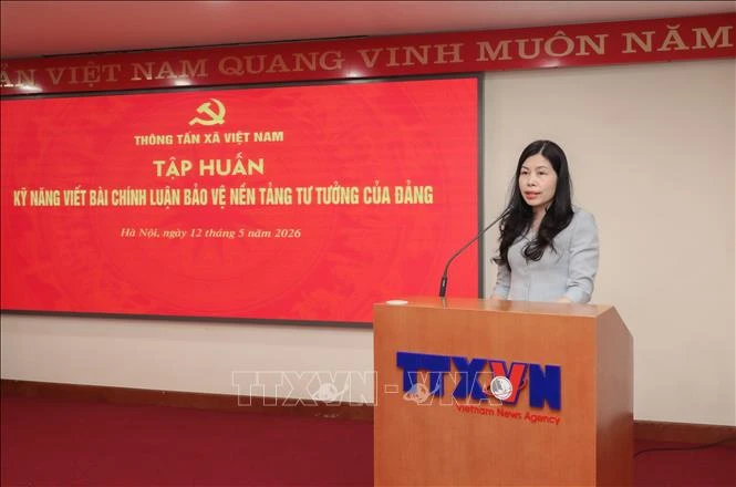Nâng cao năng lực viết bài chính luận cho cán bộ, phóng viên TTXVN Nâng cao năng lực viết bài chính luận cho cán bộ, phóng viên TTXVN