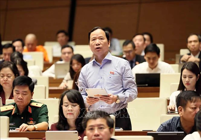 Nâng mức lương cơ sở, tạo động lực phát triển khu vực công Nâng mức lương cơ sở, tạo động lực phát triển khu vực công