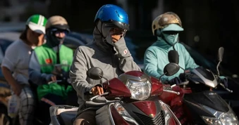 Nắng nóng gay gắt khắp cả nước