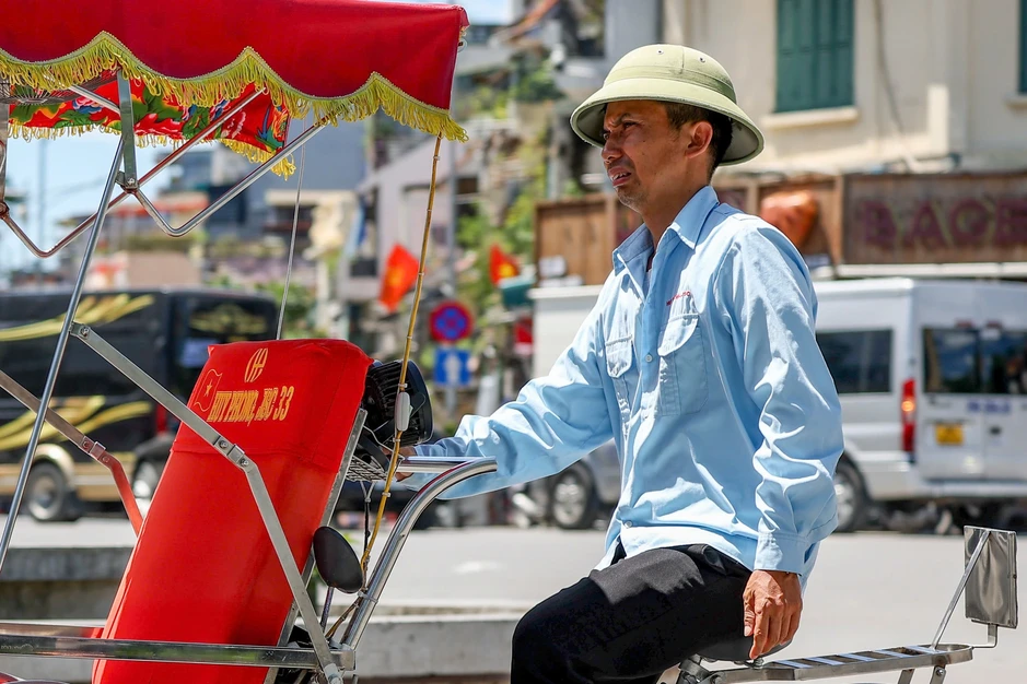 Nắng nóng vượt ngưỡng 40 độ C, tiếp tục lan rộng Nắng nóng vượt ngưỡng 40 độ C, tiếp tục lan rộng