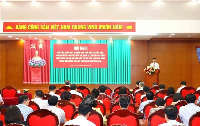 Nâng tầm công tác kiểm tra, giám sát, kỷ luật của Đảng trong tình hình mới Nâng tầm công tác kiểm tra, giám sát, kỷ luật của Đảng trong tình hình mới