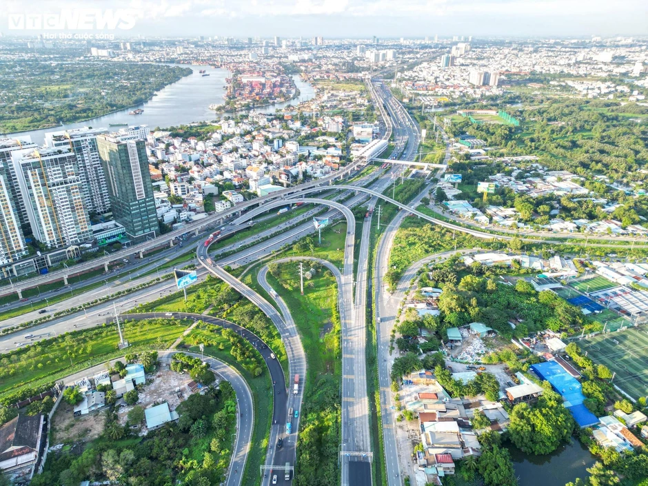 Ngắm những công trình biểu tượng mới của TP.HCM Ngắm những công trình biểu tượng mới của TP.HCM