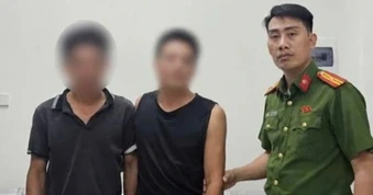 Ngăn chặn người đàn ông có ý định tự tử tại khu vực đường sắt