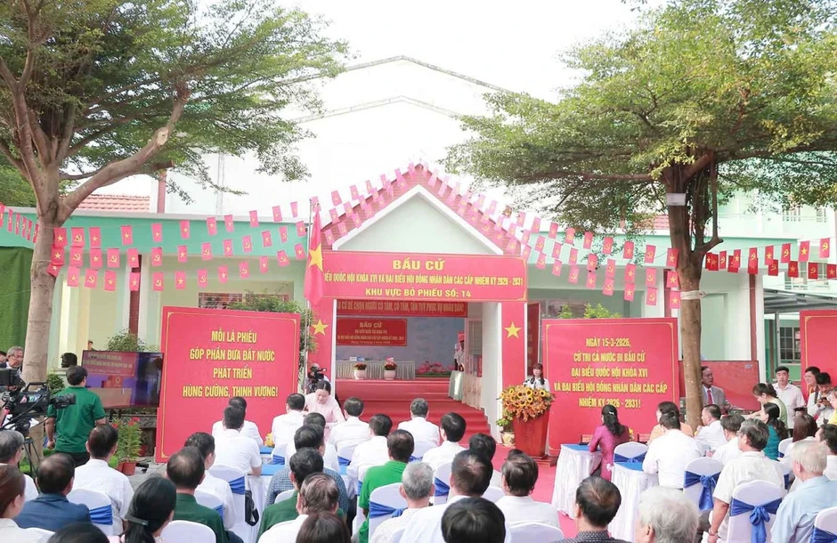 Ngày hội bầu cử tại TP.Hồ Chí Minh: Hơn 13% cử tri đã tham gia bỏ phiếu sau 2 giờ khai mạc Ngày hội bầu cử tại TP.Hồ Chí Minh: Hơn 13% cử tri đã tham gia bỏ phiếu sau 2 giờ khai mạc