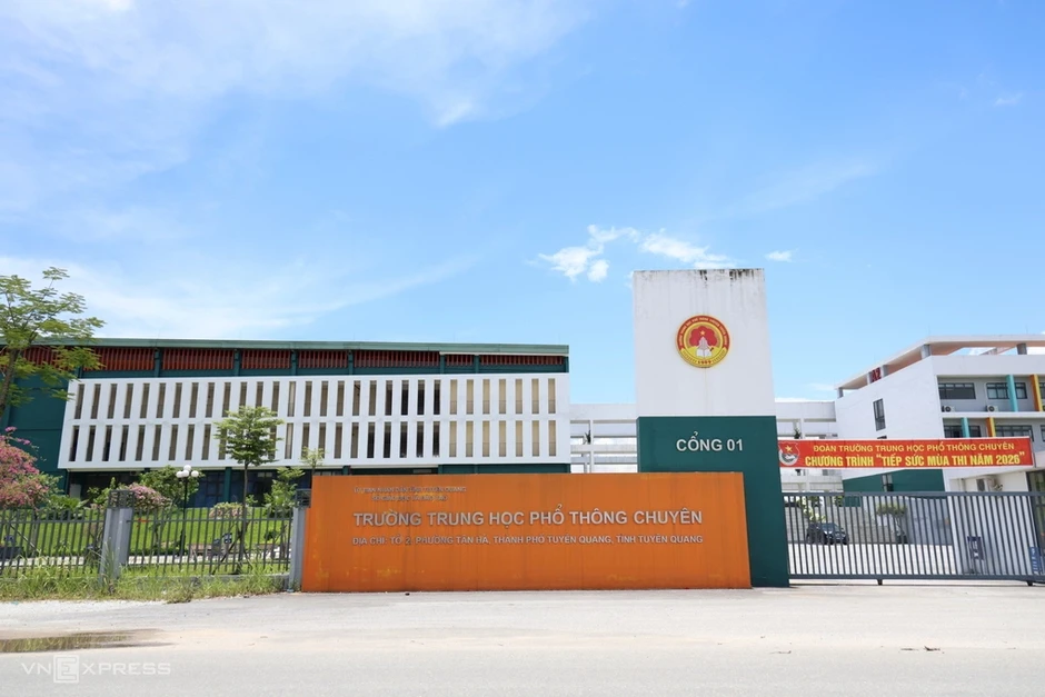 Nghiên cứu phương án thi, tuyển sinh đại học phù hợp tình hình mới