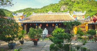 Ngôi chùa '4 không' ở Cù Lao Chàm