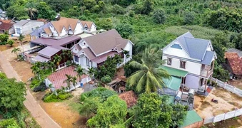 Ngôi làng Dao Đỏ vùng biên có hơn 60 căn nhà tiền tỷ