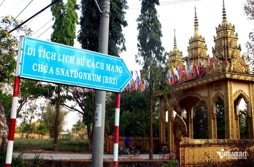 Ngọn lửa yêu nước dưới mái nhà Tà Miệt
