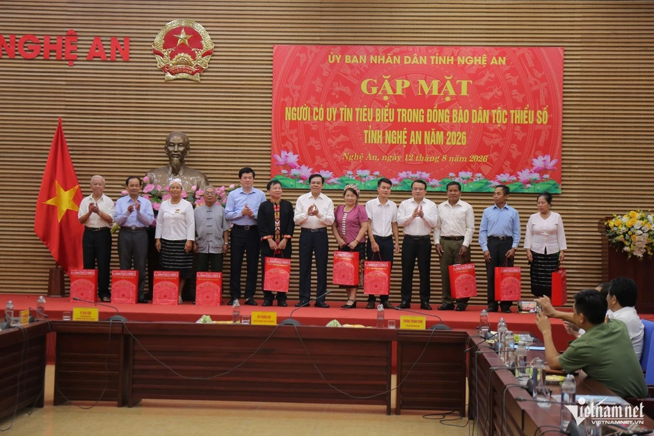 Người có uy tín trẻ kể chuyện “gỡ nút” mâu thuẫn ở làng Thổ Người có uy tín trẻ kể chuyện “gỡ nút” mâu thuẫn ở làng Thổ