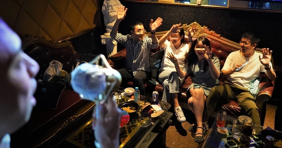 Người dân chú ý hành vi liên quan đến karaoke bị phạt tới 100 triệu đồng