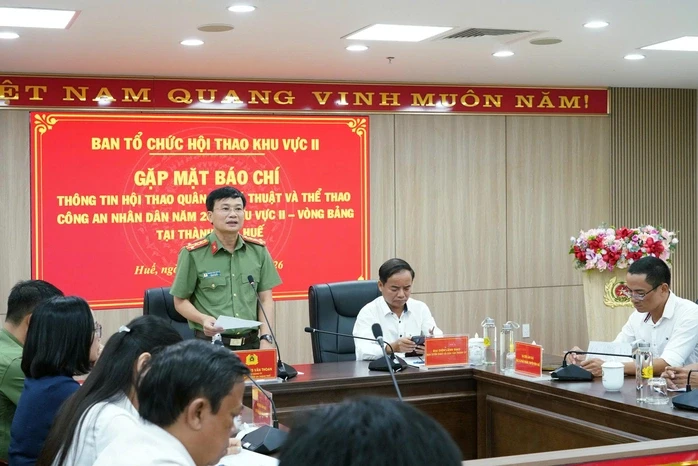 Người dân Huế sắp được xem kỵ binh, mô tô đặc chủng biểu diễn giữa phố Người dân Huế sắp được xem kỵ binh, mô tô đặc chủng biểu diễn giữa phố