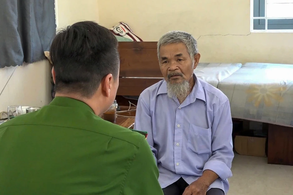 Người đàn ông đâm bạn tử vong vì xúc phạm mẹ mình Người đàn ông đâm bạn tử vong vì xúc phạm mẹ mình