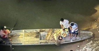 Người đàn ông dũng cảm cứu sống mẹ con nhảy cầu tự tử tại Nghệ An