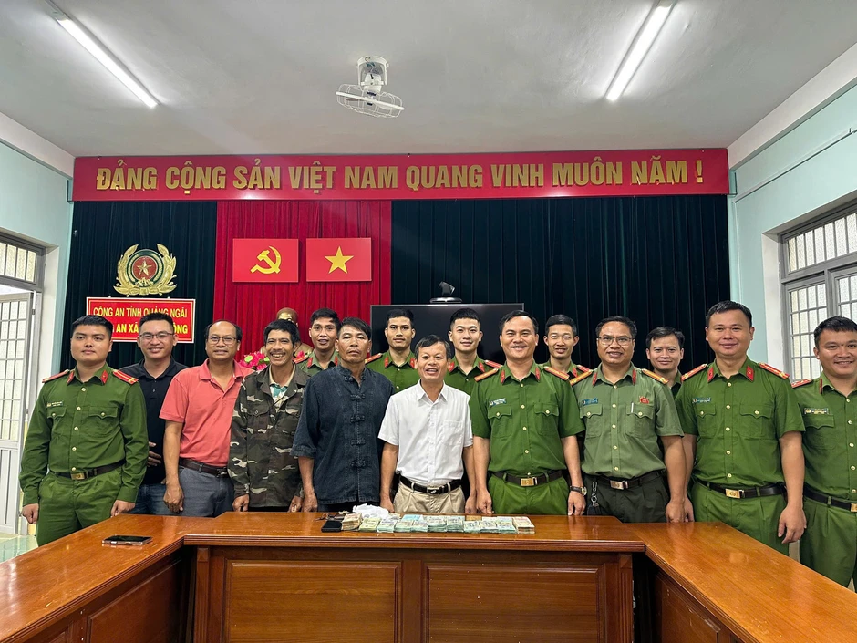 Người đàn ông mang hơn 1,2 tỷ đồng rồi đi lạc 550km vào rừng Người đàn ông mang hơn 1,2 tỷ đồng rồi đi lạc 550km vào rừng