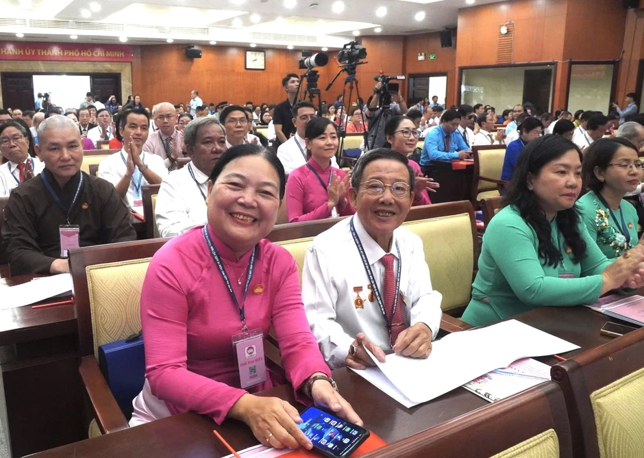 Người dân TP Hồ Chí Minh kỳ vọng những quyết sách mới sớm đi vào cuộc sống Người dân TP Hồ Chí Minh kỳ vọng những quyết sách mới sớm đi vào cuộc sống