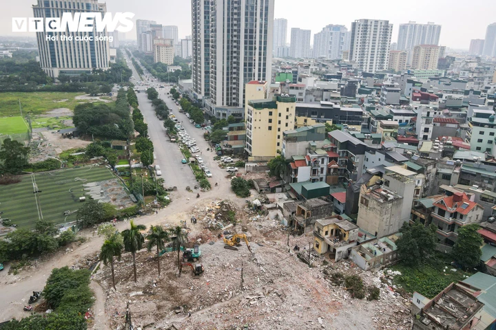 Người Hà Nội dỡ nhà, bàn giao mặt bằng làm đường nối Phạm Hùng - Lê Đức Thọ Người Hà Nội dỡ nhà, bàn giao mặt bằng làm đường nối Phạm Hùng - Lê Đức Thọ