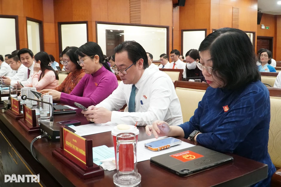 Người hoạt động không chuyên trách ở TPHCM nhận quà tri ân đến 35 triệu Người hoạt động không chuyên trách ở TPHCM nhận quà tri ân đến 35 triệu