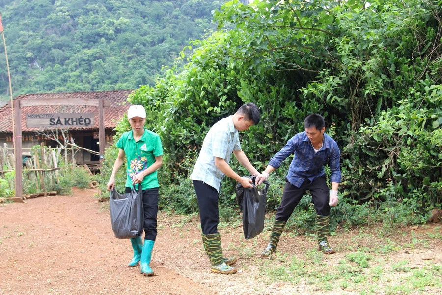 Người Nùng làm du lịch Net Zero từ nhà sàn, rừng vầu và nếp sống bản địa Người Nùng làm du lịch Net Zero từ nhà sàn, rừng vầu và nếp sống bản địa