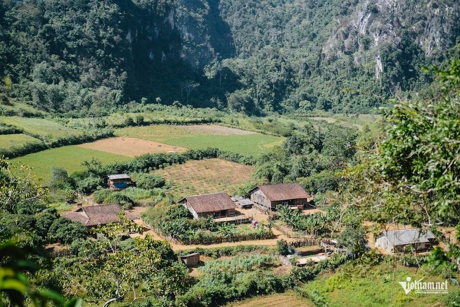 Người Nùng làm du lịch Net Zero từ nhà sàn, rừng vầu và nếp sống bản địa Người Nùng làm du lịch Net Zero từ nhà sàn, rừng vầu và nếp sống bản địa