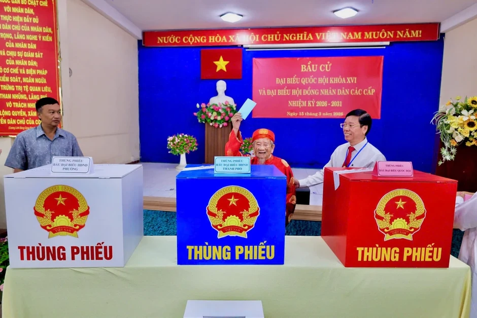 Nhà nghiên cứu Nguyễn Đình Tư: 'Đại biểu muốn làm tốt phải đi sát dân, lắng nghe đời sống' Nhà nghiên cứu Nguyễn Đình Tư: 'Đại biểu muốn làm tốt phải đi sát dân, lắng nghe đời sống'
