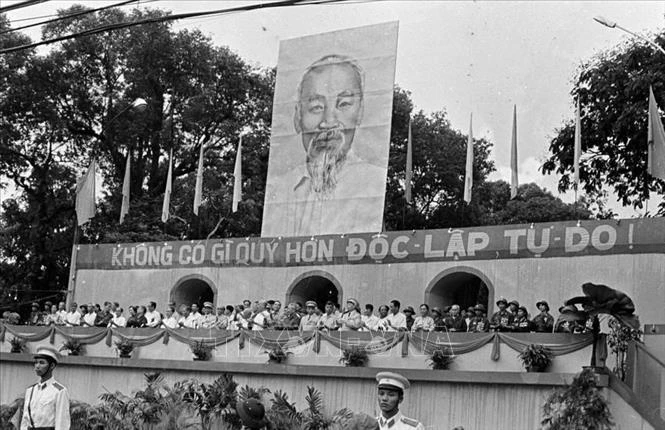 Nhân tố chính trị, tinh thần trong Đại thắng mùa Xuân năm 1975 Nhân tố chính trị, tinh thần trong Đại thắng mùa Xuân năm 1975