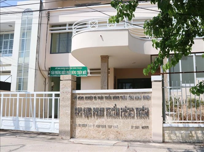 Nhiều cơ sở nhà, đất dôi dư đang dần xuống cấp gây lãng phí Nhiều cơ sở nhà, đất dôi dư đang dần xuống cấp gây lãng phí