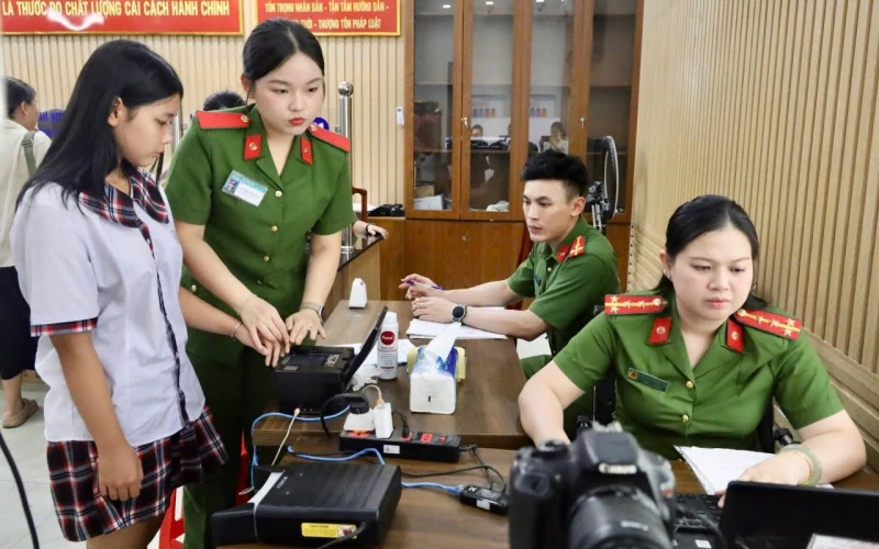 Nhiều khu vực có mưa to đến rất to trong 2 ngày tới Nhiều khu vực có mưa to đến rất to trong 2 ngày tới