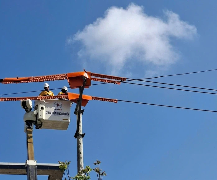 Nhiều nơi nhiệt độ vượt năm 2025, Huế bảo đảm cung cấp điện ổn định trong mùa khô 2026