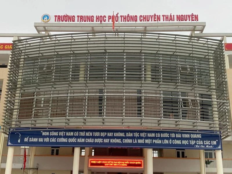 Nhiều Phó hiệu trưởng viết đơn xin làm giáo viên Nhiều Phó hiệu trưởng viết đơn xin làm giáo viên