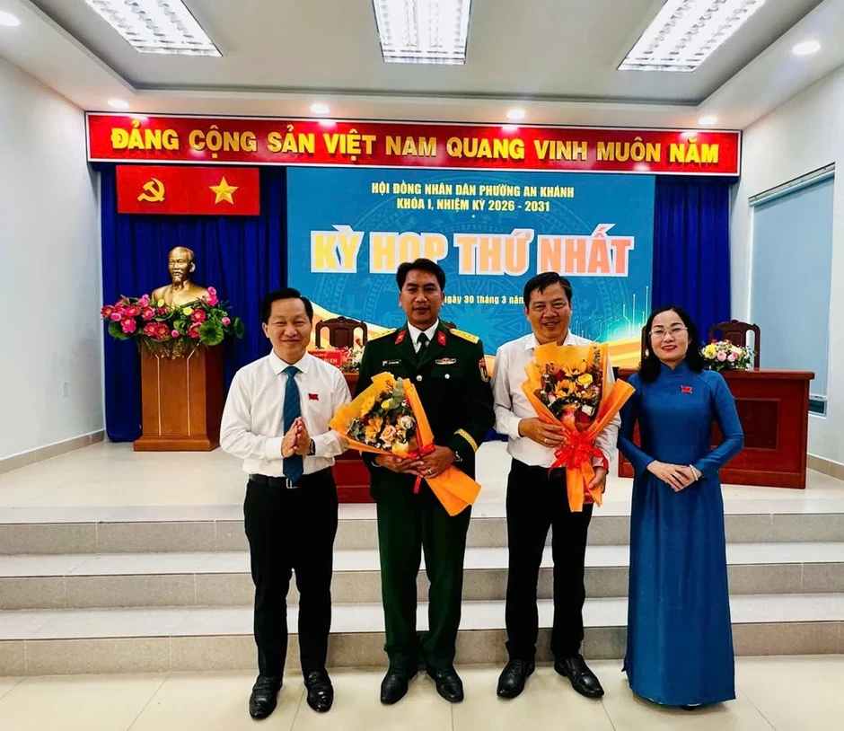 Nhiều phường ở TP.HCM kiện toàn bộ máy sau kỳ họp HĐND Nhiều phường ở TP.HCM kiện toàn bộ máy sau kỳ họp HĐND