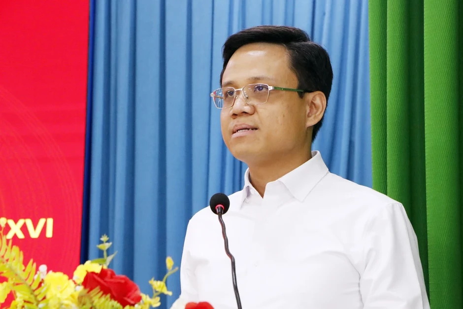 Những lãnh đạo tập đoàn, tổng công ty lớn trúng cử đại biểu Quốc hội khóa mới Những lãnh đạo tập đoàn, tổng công ty lớn trúng cử đại biểu Quốc hội khóa mới