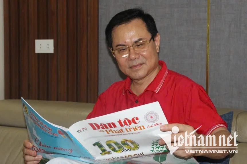 Những người 'giữ lửa' nơi non cao Những người 'giữ lửa' nơi non cao