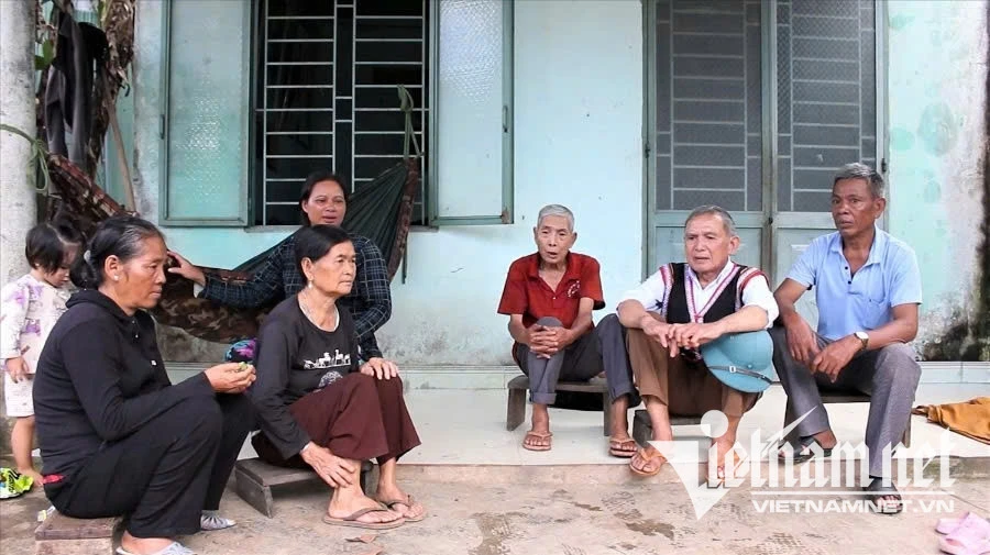 Những người 'giữ lửa' nơi non cao Những người 'giữ lửa' nơi non cao