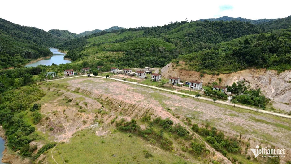 Những ông mai 'đặc biệt' đưa người Chứt ra khỏi vòng hôn nhân cận huyết Những ông mai 'đặc biệt' đưa người Chứt ra khỏi vòng hôn nhân cận huyết