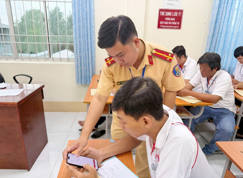 Những thanh niên CSGT tiêu biểu toàn quốc nơi địa đầu cực Nam Tổ quốc