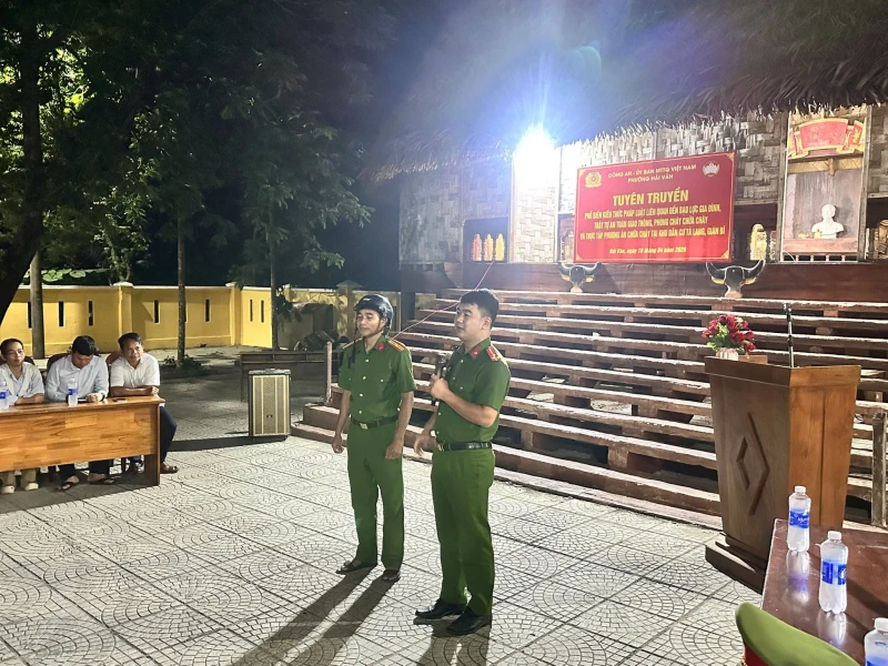 Nỗ lực giữ bình yên cửa ngõ phía Bắc của Thành phố đáng sống Nỗ lực giữ bình yên cửa ngõ phía Bắc của Thành phố đáng sống