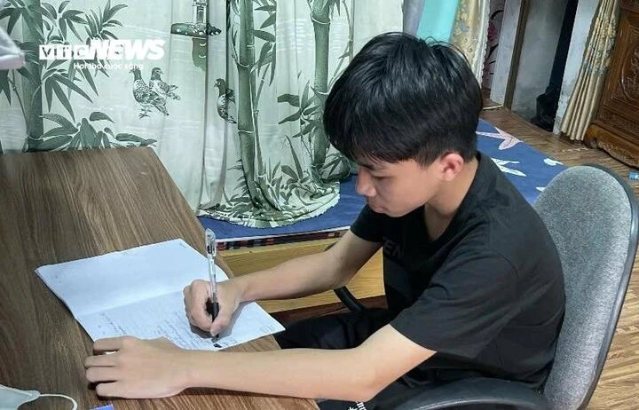 Nỗi đau của nam sinh 15 tuổi: Chưa một ngày biết mặt cha, nay vĩnh viễn mất mẹ, nguy cơ bỏ học
