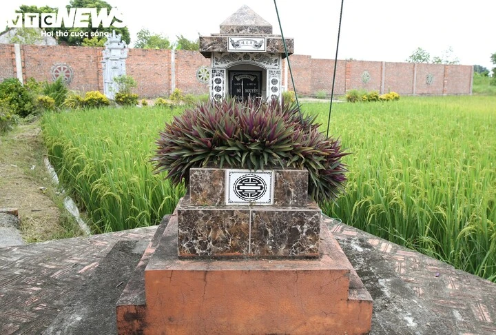 Nơi nằm xuống của 8 liệt sỹ Hải Phòng thời chống Pháp, sắp khai quật hố chôn Nơi nằm xuống của 8 liệt sỹ Hải Phòng thời chống Pháp, sắp khai quật hố chôn