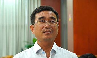 Nông dân Cà Mau bị nợ 14 tỷ đồng tiền lúa, phải bán tháo