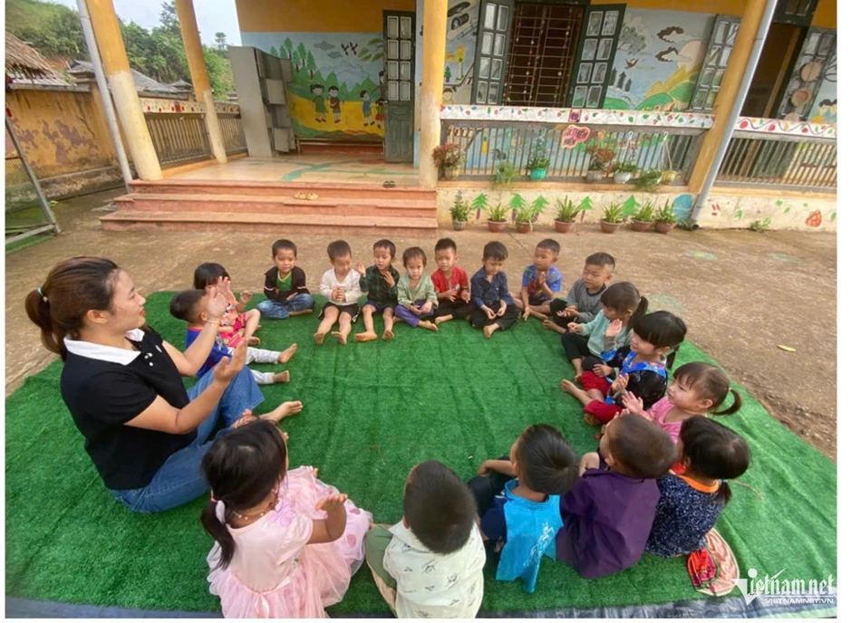 Nữ đại biểu Quốc hội Gen Z người Si La và sự trăn trở với trẻ em vùng cao Nữ đại biểu Quốc hội Gen Z người Si La và sự trăn trở với trẻ em vùng cao