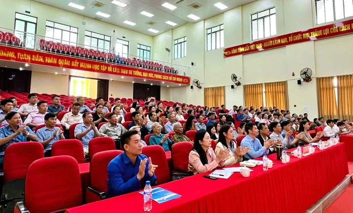 Nữ Tỉnh ủy viên trẻ nhất tỉnh Thanh Hóa ứng cử đại biểu HĐND tỉnh ở đâu? Nữ Tỉnh ủy viên trẻ nhất tỉnh Thanh Hóa ứng cử đại biểu HĐND tỉnh ở đâu?