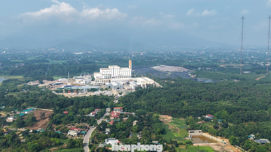 'Núi rác' lớn nhất Hà Nội trước đề xuất làm công viên cây xanh hiện đại